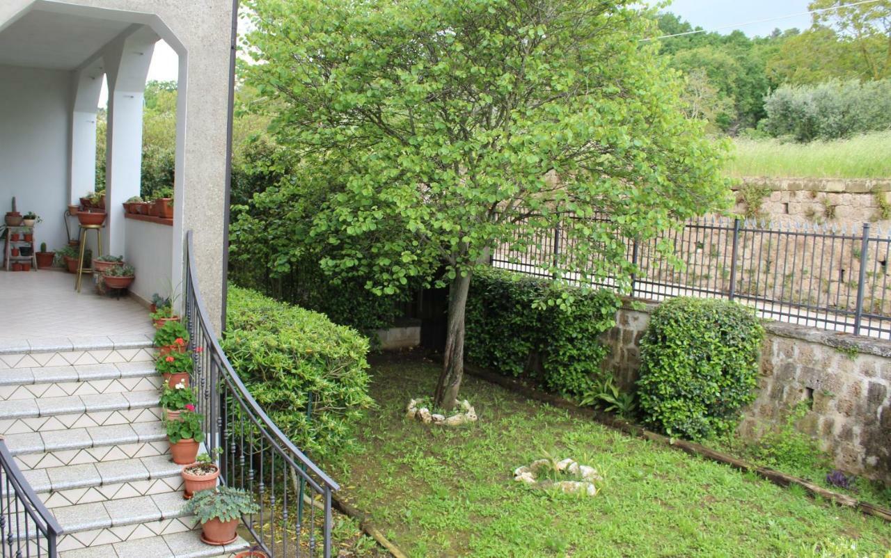 Libro di Sogni - B&B Letterario Caserta Vecchia Esterno foto